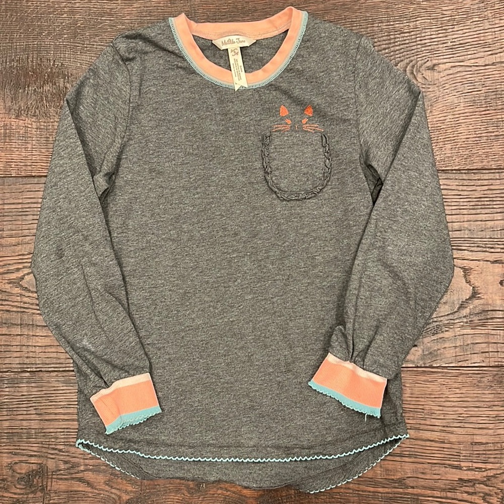 Girls long sleeved cat top